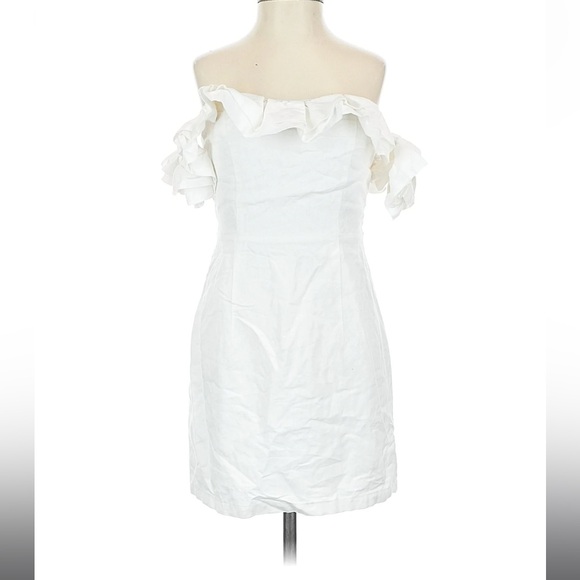 Superdown Emery Off The Shoulder Dress White/Cream Ruffle XS NEW - Picture 3 of 9